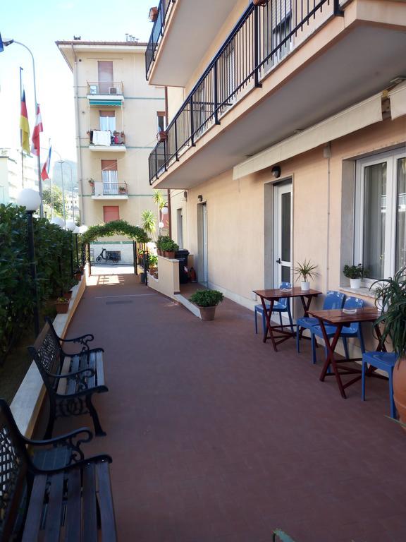 Hotel San Nazario Varazze Eksteriør bilde